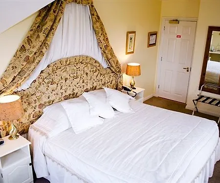 Brookhaven House Bed & Breakfast Waterville